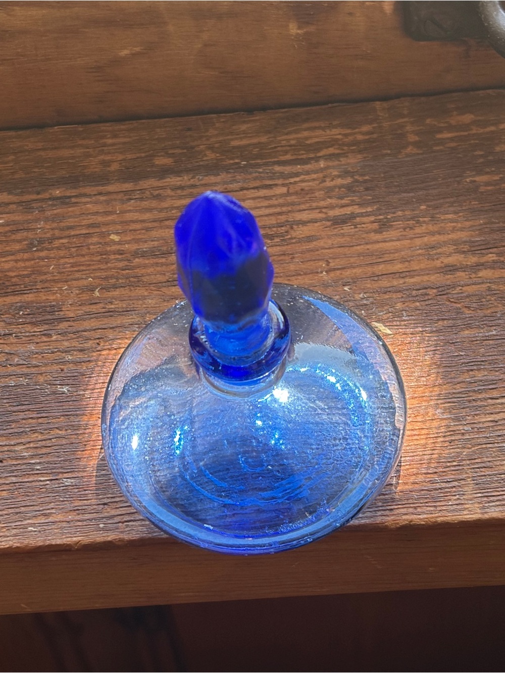 Vintage petite perfume bottle, glass stopper Beautiful blue retro - Picture 2 of 7